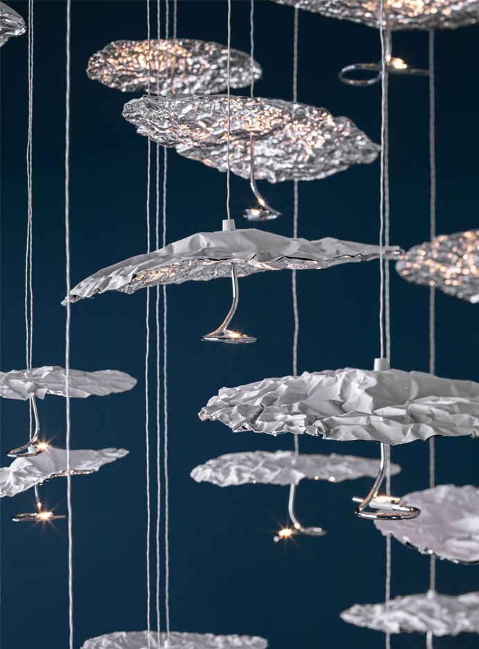 GOLD MOON CHANDELIER